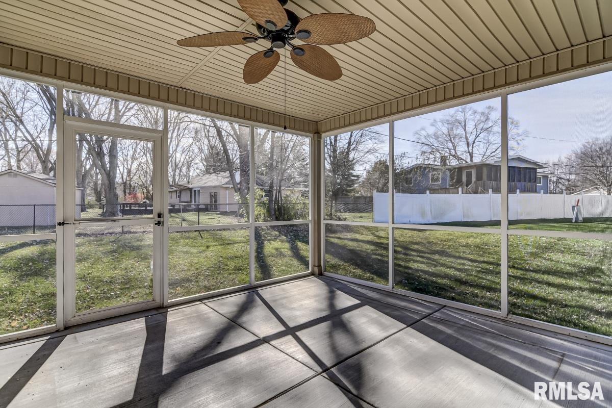 1072 Ravina Drive Chatham, IL 62629 - Photo 20 of 27 Gallery Image 20