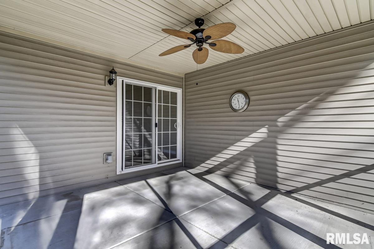 1072 Ravina Drive Chatham, IL 62629 - Photo 22 of 27 Gallery Image 22