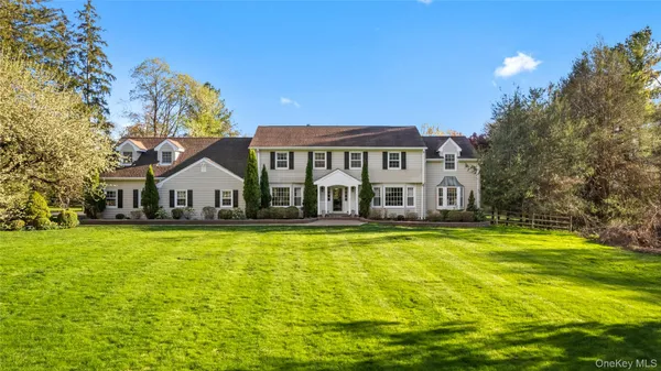 $2,295,000 | 1 Redbrooke Place, Armonk, NY 10504