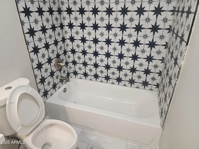 $1,650 | 8838 North 2nd Way, Phoenix, AZ 85020