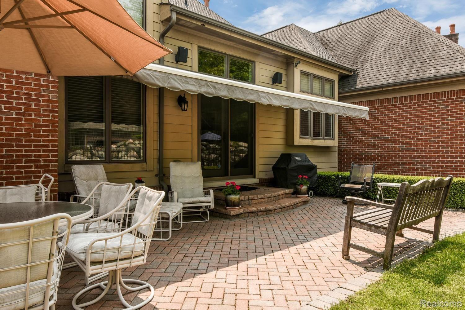 661 Langley Rd Rochester Hills-large-058-55-661 Langley Rd Rochester Hills-1500x1000-72dpi.jpg