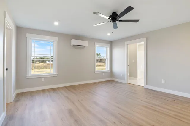 $669,000 | 17 Johnson Farm Road, Buxton, ME 04093