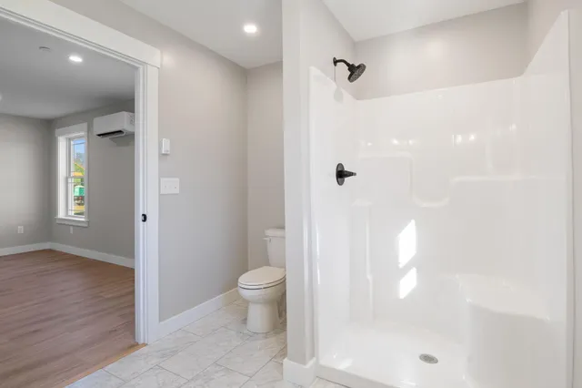 $669,000 | 17 Johnson Farm Road, Buxton, ME 04093