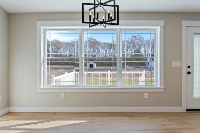 $669,000 | 17 Johnson Farm Road, Buxton, ME 04093