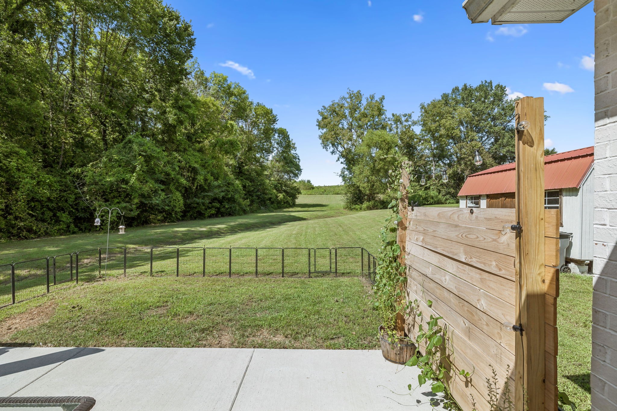 1060 Armstrong Road Castalian Springs, TN 37031 - Photo 24 of 44 Gallery Image 24