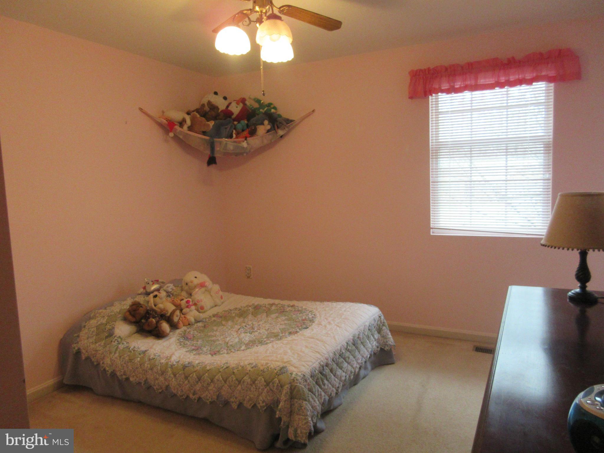 5945 Hillside Road St. Leonard, MD 20685 - Photo 11 of 19 Bedroom