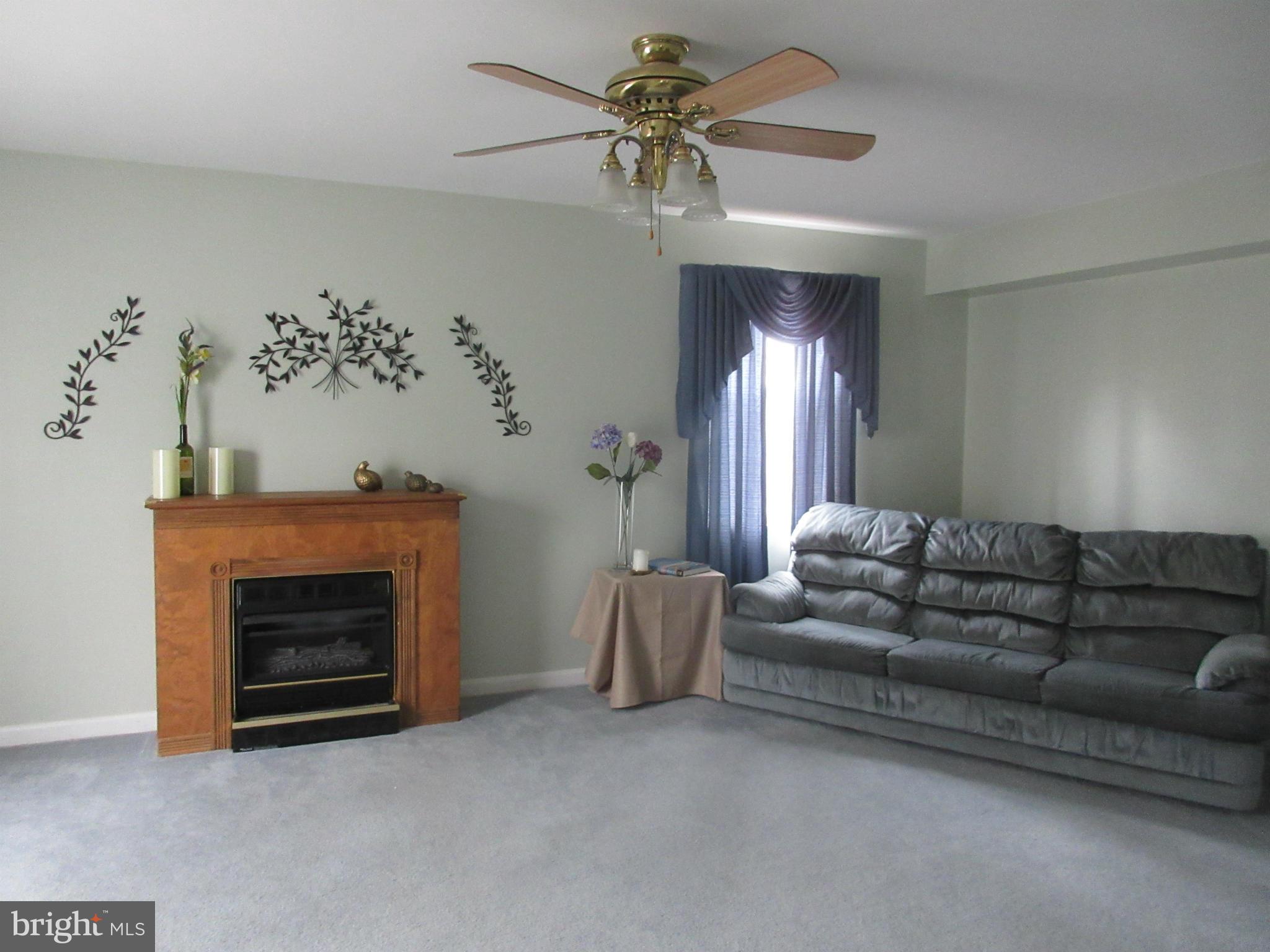 5945 Hillside Road St. Leonard, MD 20685 - Photo 9 of 19 Living Room