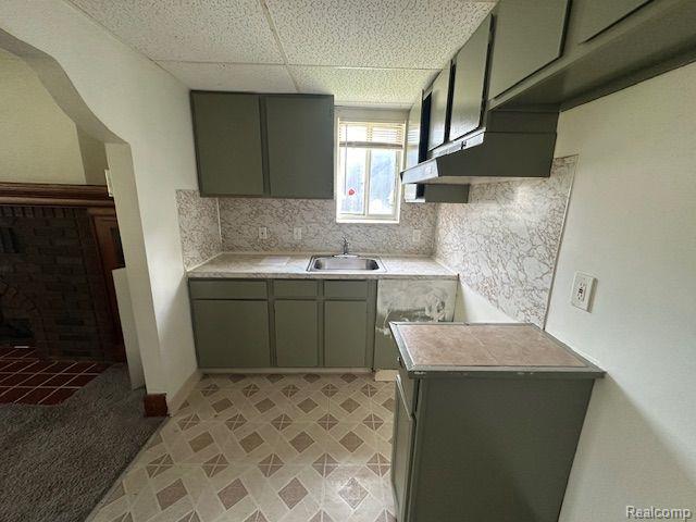 21757 Ryan Road Warren, MI 48091 - Photo 5 of 17