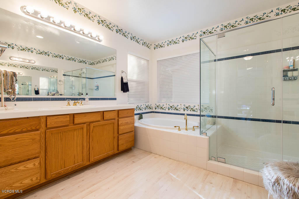 48 East Boulder Creek Road Simi Valley, CA 93065 - Photo 22 of 36 48 East Boulder Creek Road - HsHProd-27