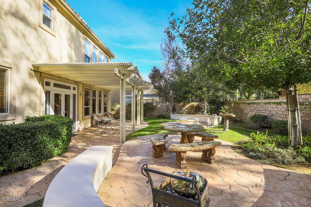 48 East Boulder Creek Road Simi Valley, CA 93065 - Photo 27 of 36 48 East Boulder Creek Road - HsHProd-34