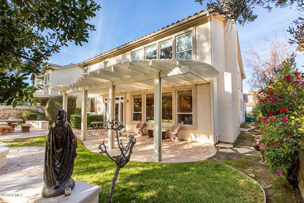 48 East Boulder Creek Road Simi Valley, CA 93065 - Photo 28 of 36 48 East Boulder Creek Road - HsHProd-32