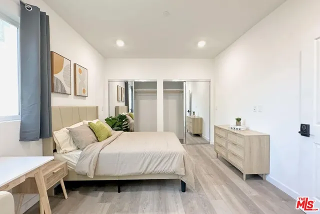 $1,200 | 3124 West 11th Street, Los Angeles, CA 90006