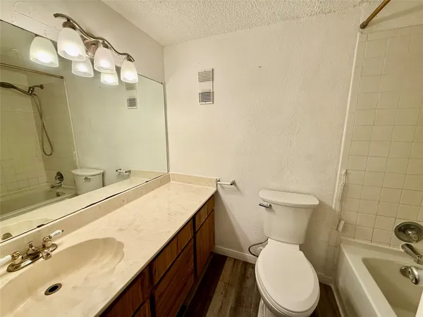 $1,100 | 1500 Bay Area Boulevard, Unit 177, Houston, TX 77058