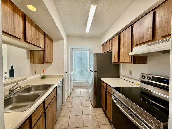 $1,100 | 1500 Bay Area Boulevard, Unit 177, Houston, TX 77058