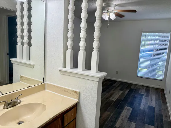 $1,100 | 1500 Bay Area Boulevard, Unit 177, Houston, TX 77058