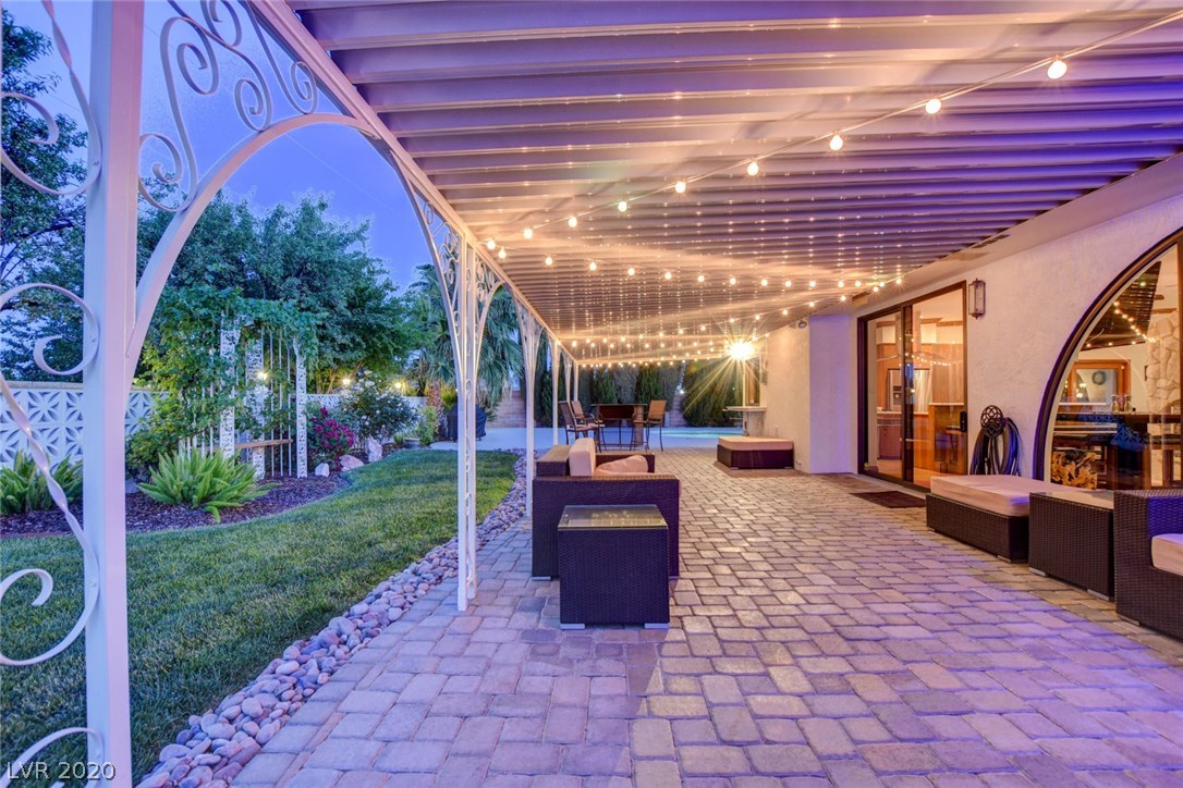 1350 Westwind Road Las Vegas, NV 89146 - Photo 43 of 50 Gallery Image 43