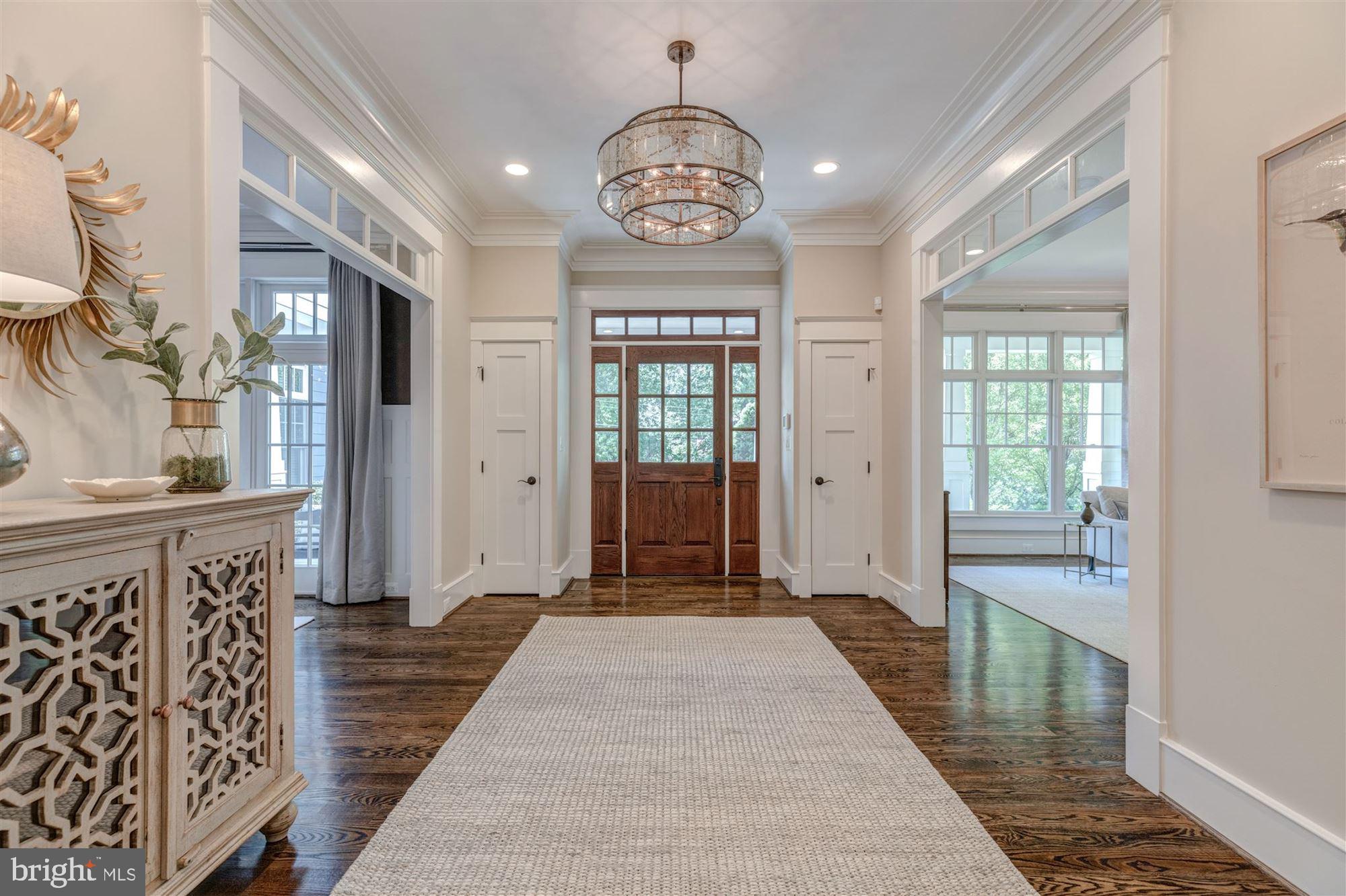 1909 MacArthur Drive McLean, VA 22101 - Photo 5 of 57