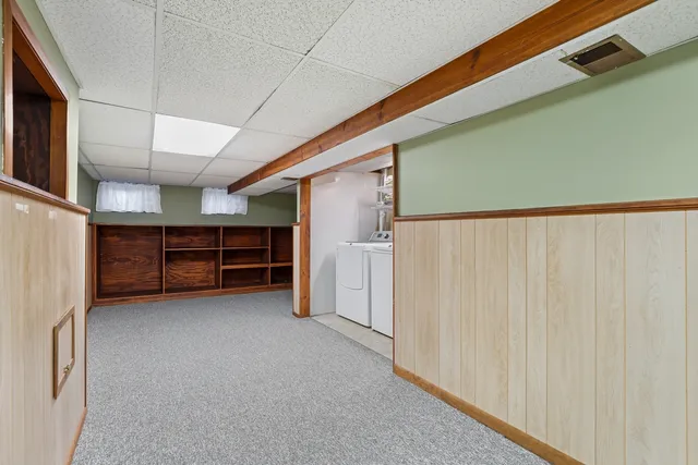 $574,900 | 17W435 Concord Place, Darien, IL 60561