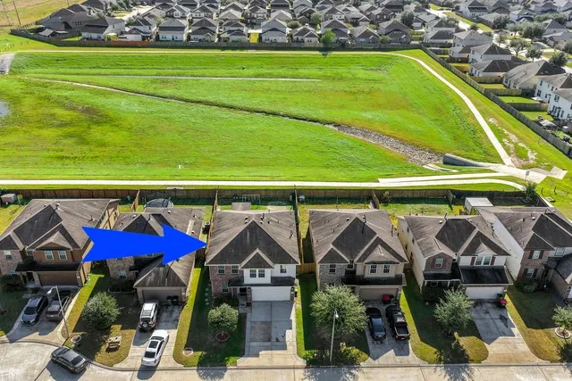 $300,000 | 3234 Elisa Springs Lane, Humble, TX 77396