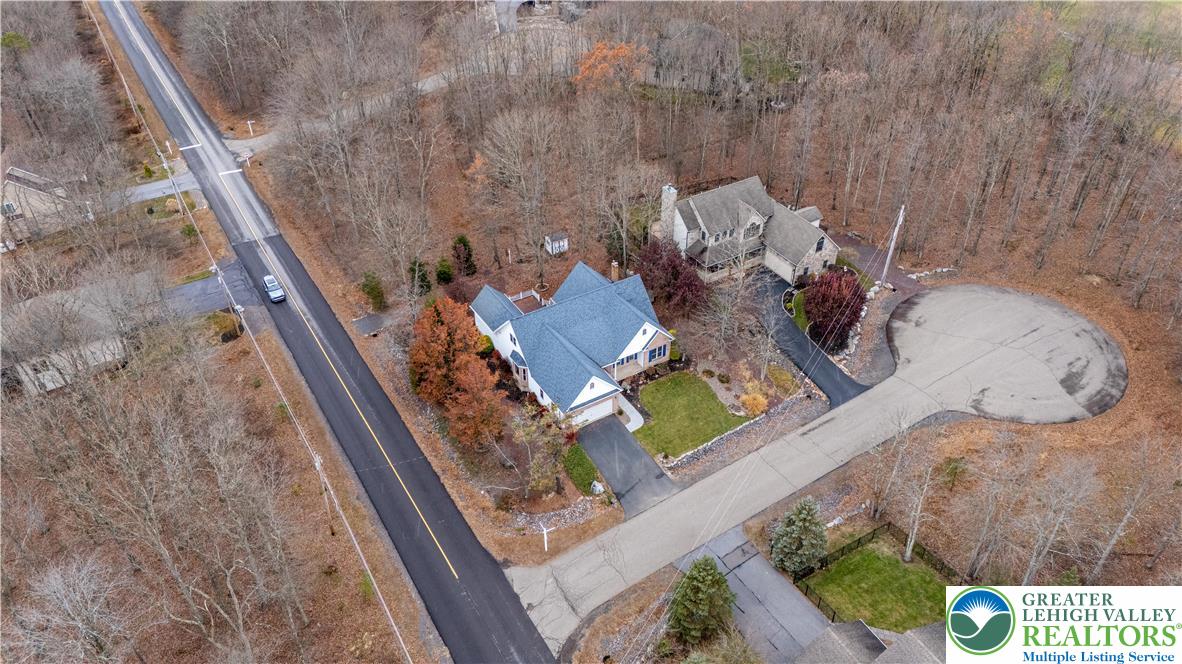 1 Pinewood Circle Hazleton, PA 18202 - Photo 3 of 33 a view of living room with furniture
