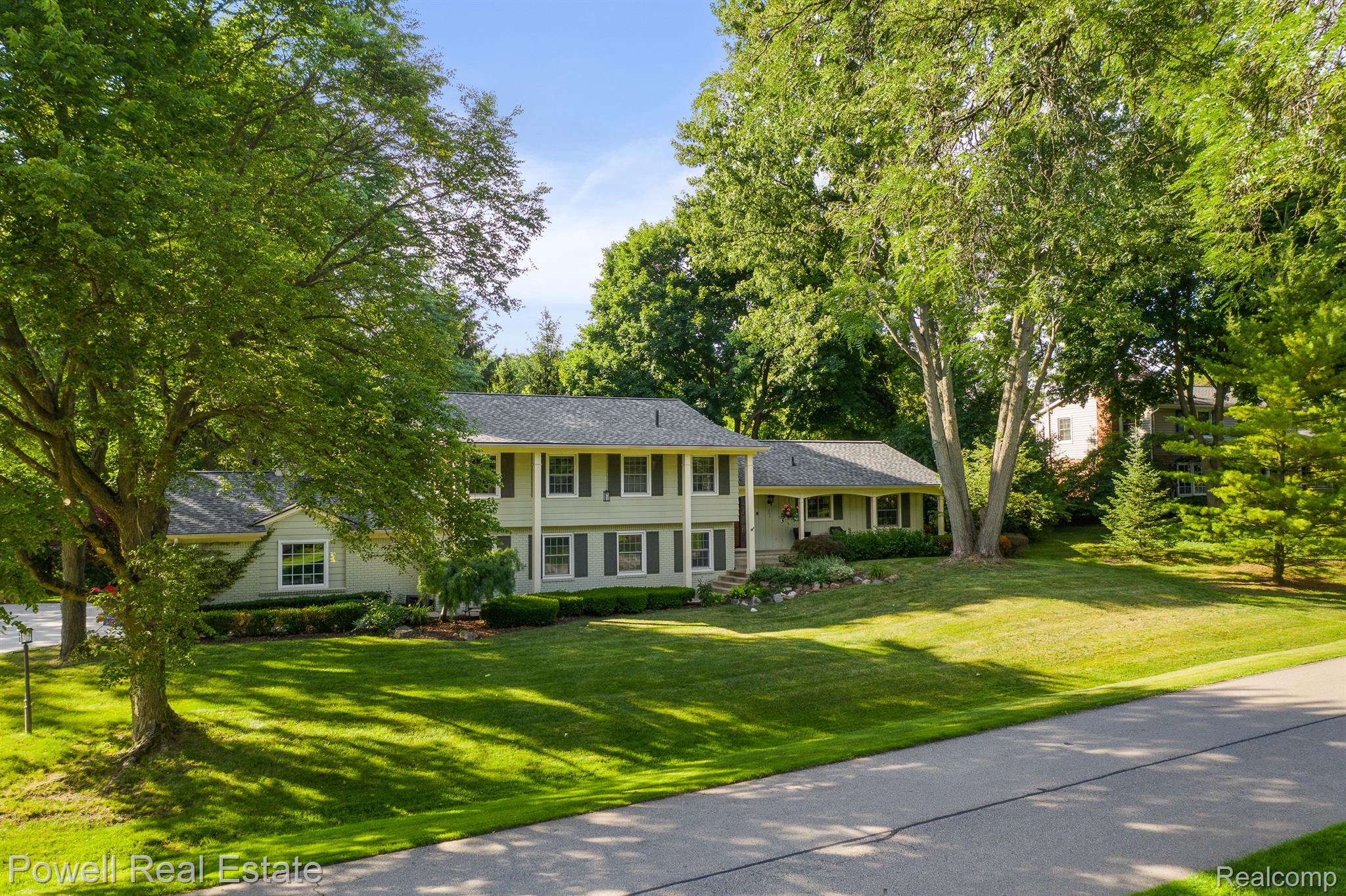 803 Satterlee Road Bloomfield Hills, MI 48304 - Photo 2 of 47 Font Exterior (1 of 5)