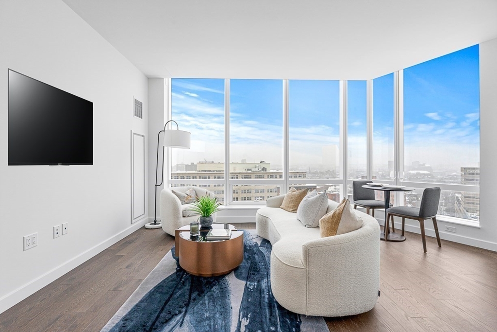 40 Trinity Place, Unit 1608 Boston, MA 02116 - Photo 3 of 39