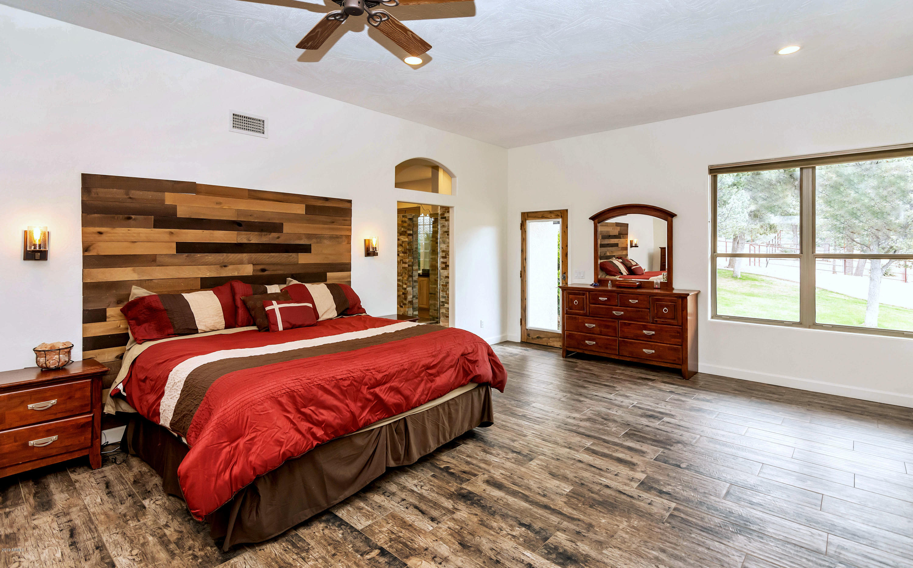 1411 East Graham Rnch Trail Payson, AZ 85541 - Photo 20 of 54 Master Suite