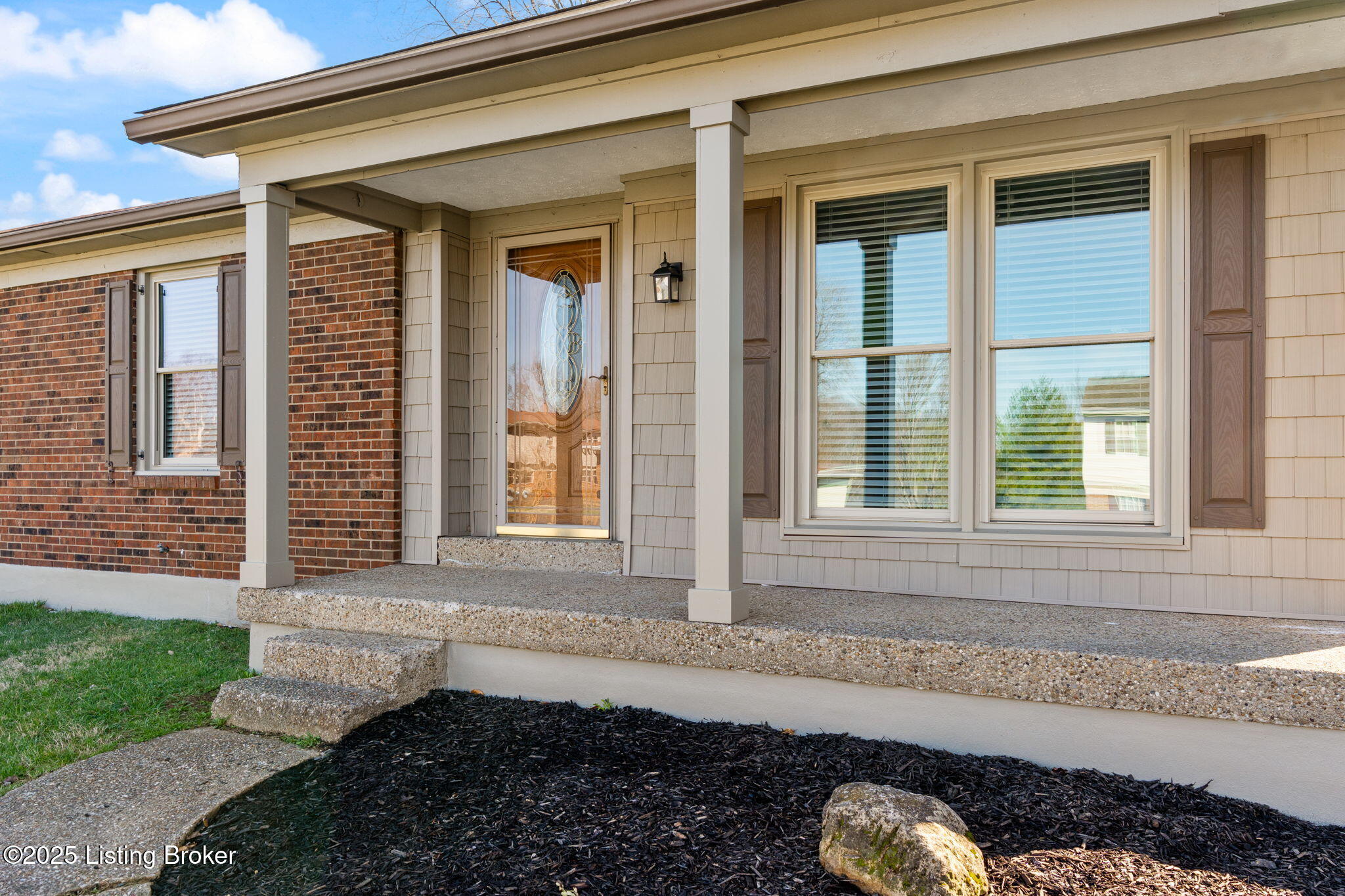 5803 Stone Bluff Road Louisville, KY 40291 - Photo 2 of 50 5803 Stone Bluff Rd-10
