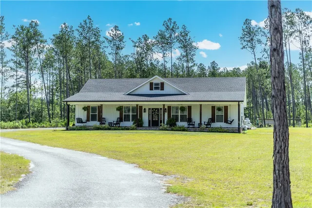 $599,999 | 121 Farms Edge Road, Manor, GA 31550