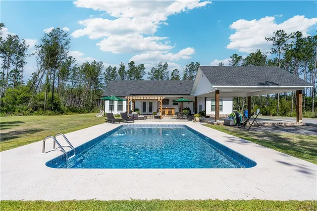 $599,999 | 121 Farms Edge Road, Manor, GA 31550