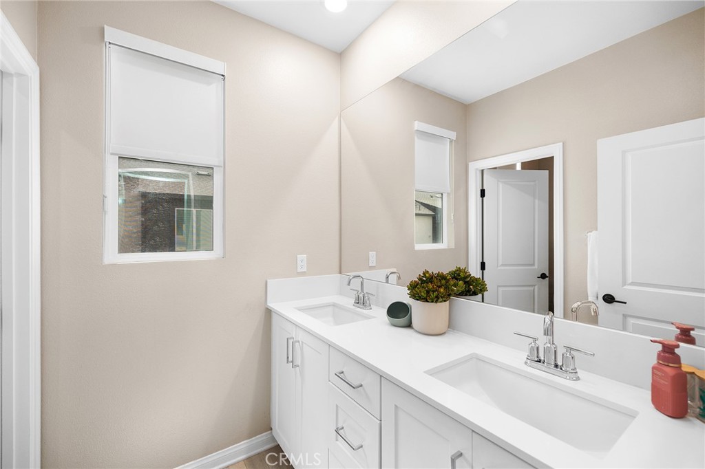 1745 Whitmore Loop Chula Vista, CA 91913 - Photo 31 of 49