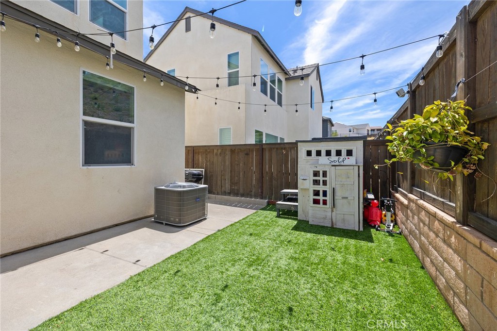 1745 Whitmore Loop Chula Vista, CA 91913 - Photo 37 of 49