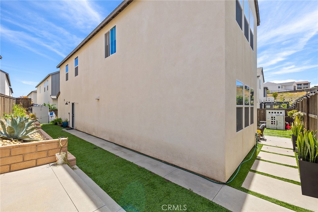 1745 Whitmore Loop Chula Vista, CA 91913 - Photo 43 of 49