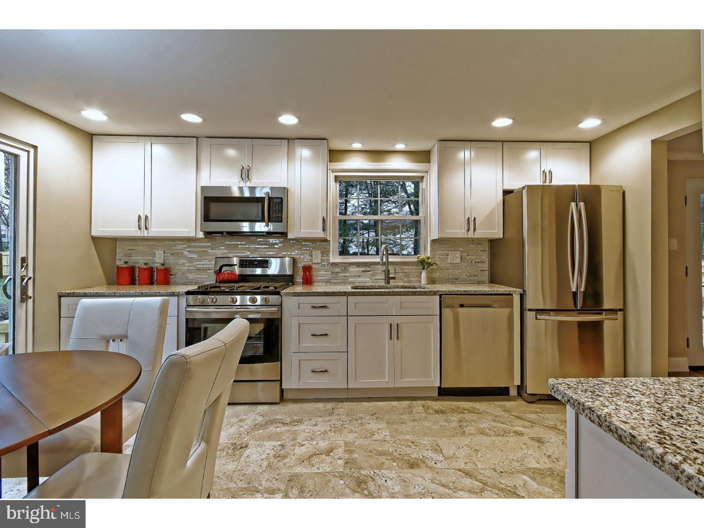 336 Wayland Road Cherry Hill, NJ 08034 - Photo 11 of 24 Gallery Image 11