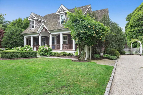 $90,000 | 5 Anthony Lane, Quogue, NY 11959