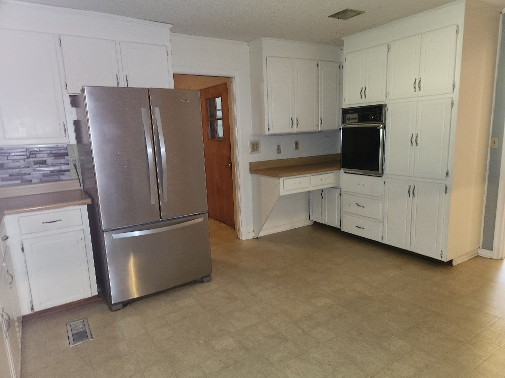 2232 Denton Road Dothan, AL 36303 - Photo 3 of 28