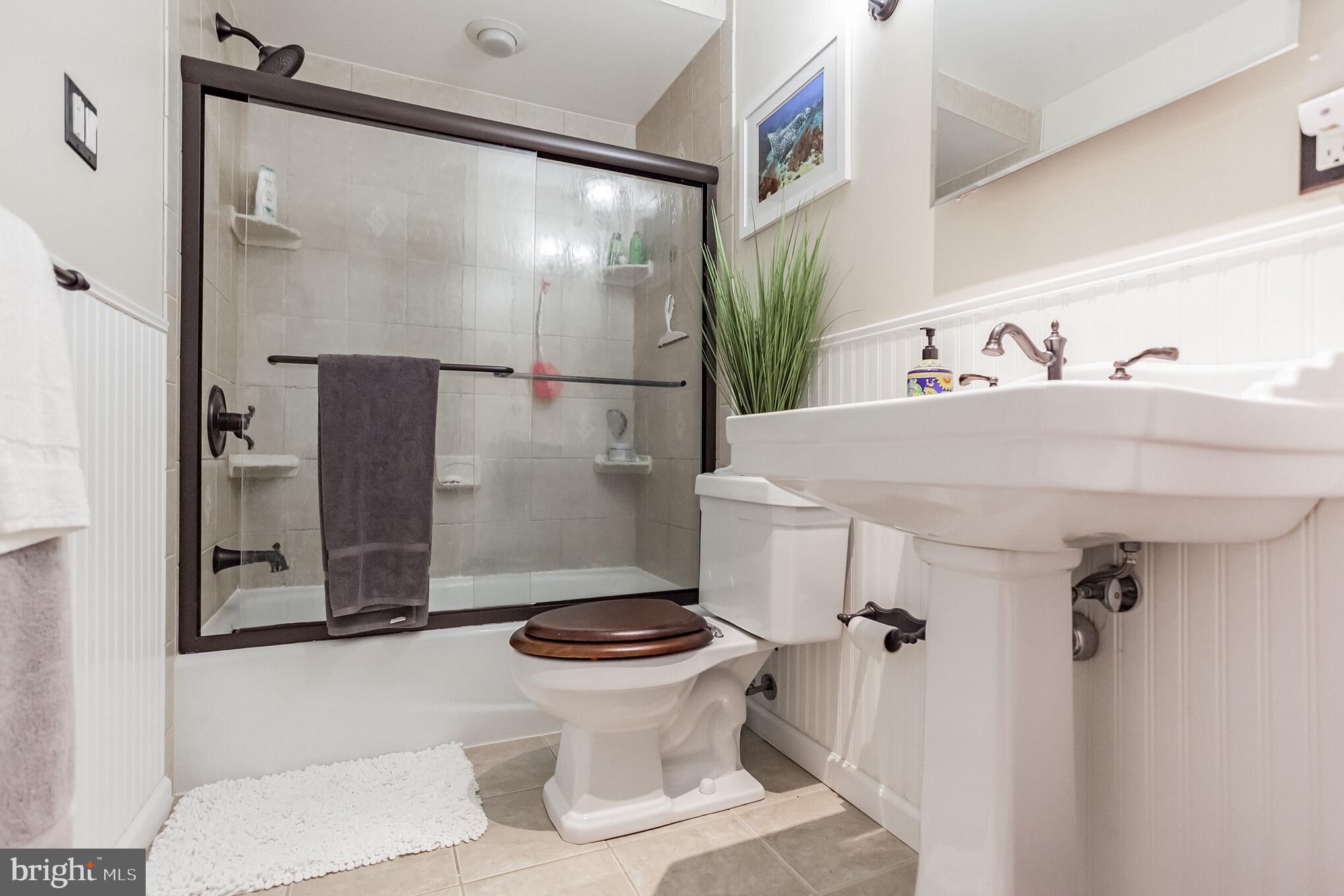 1765 Whitebriar Road Southampton, PA 18966 - Photo 17 of 30 Gallery Image 17