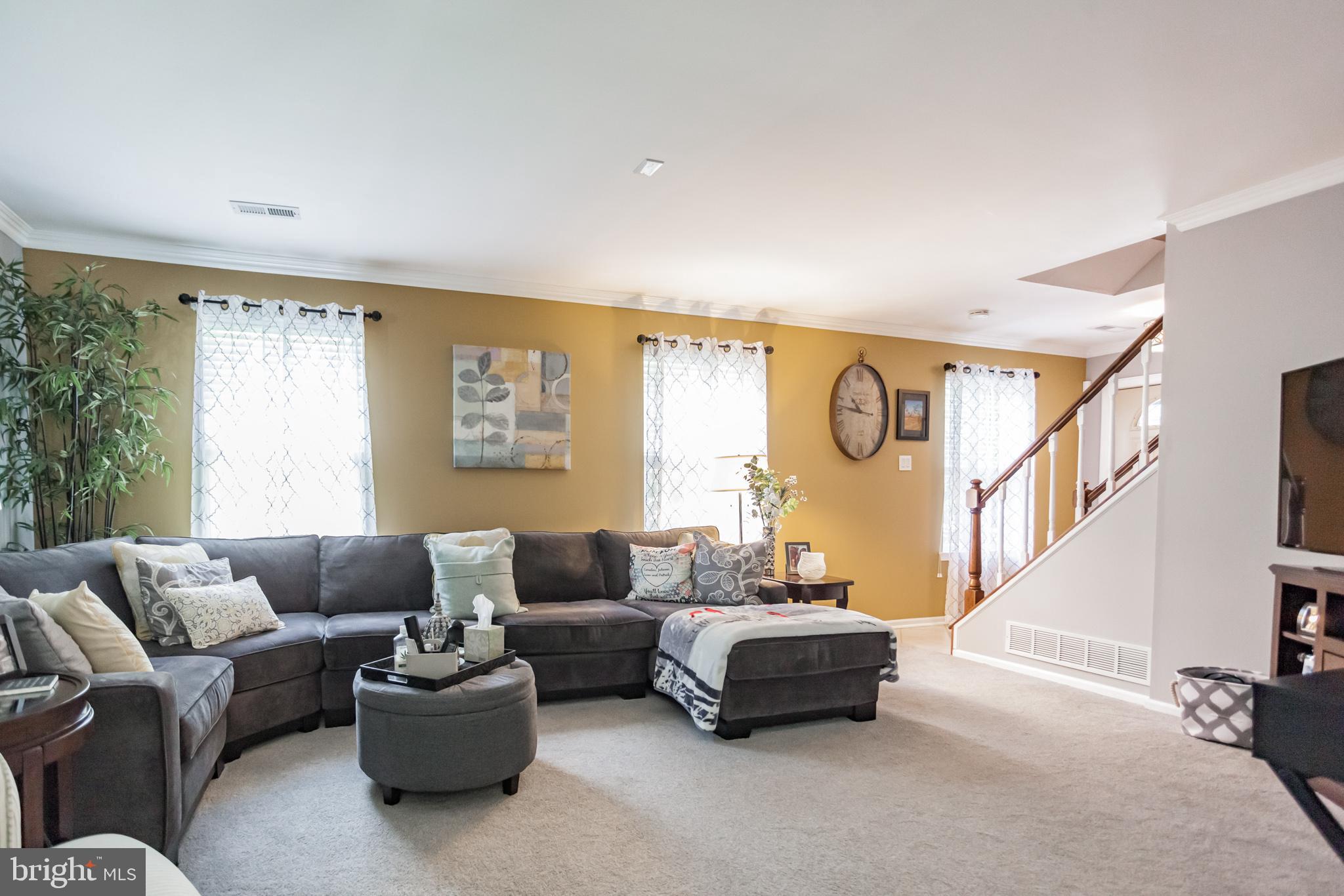 1765 Whitebriar Road Southampton, PA 18966 - Photo 4 of 30 Gallery Image 4