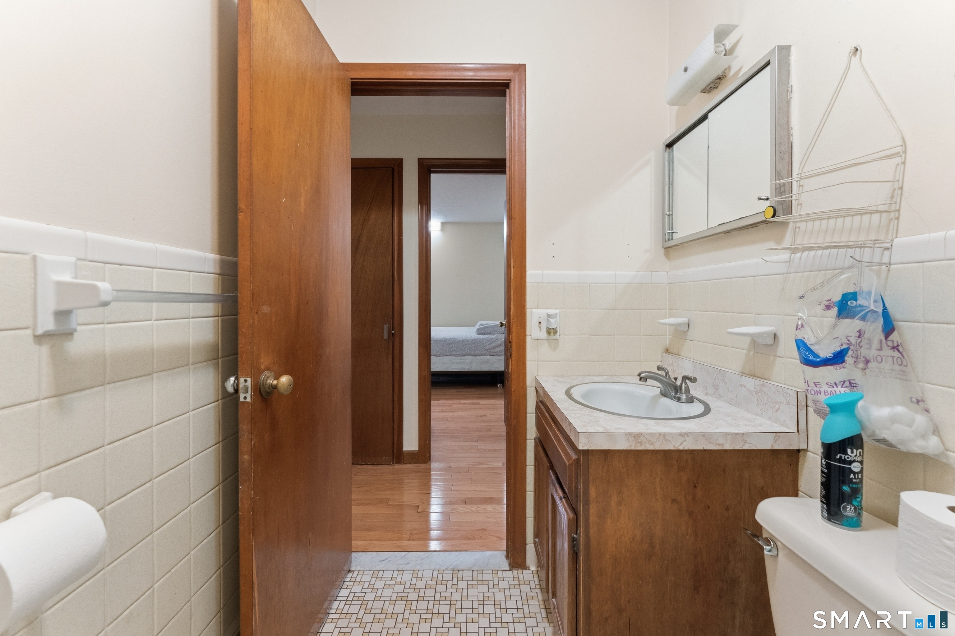 27 Thompson Road, Unit F Manchester, CT 06040 - Photo 16 of 31