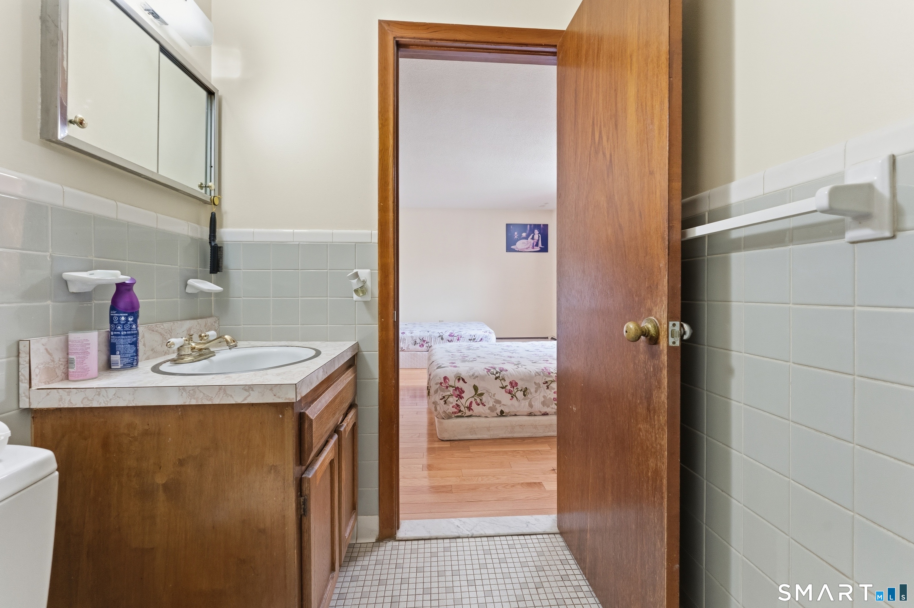 27 Thompson Road, Unit F Manchester, CT 06040 - Photo 17 of 31