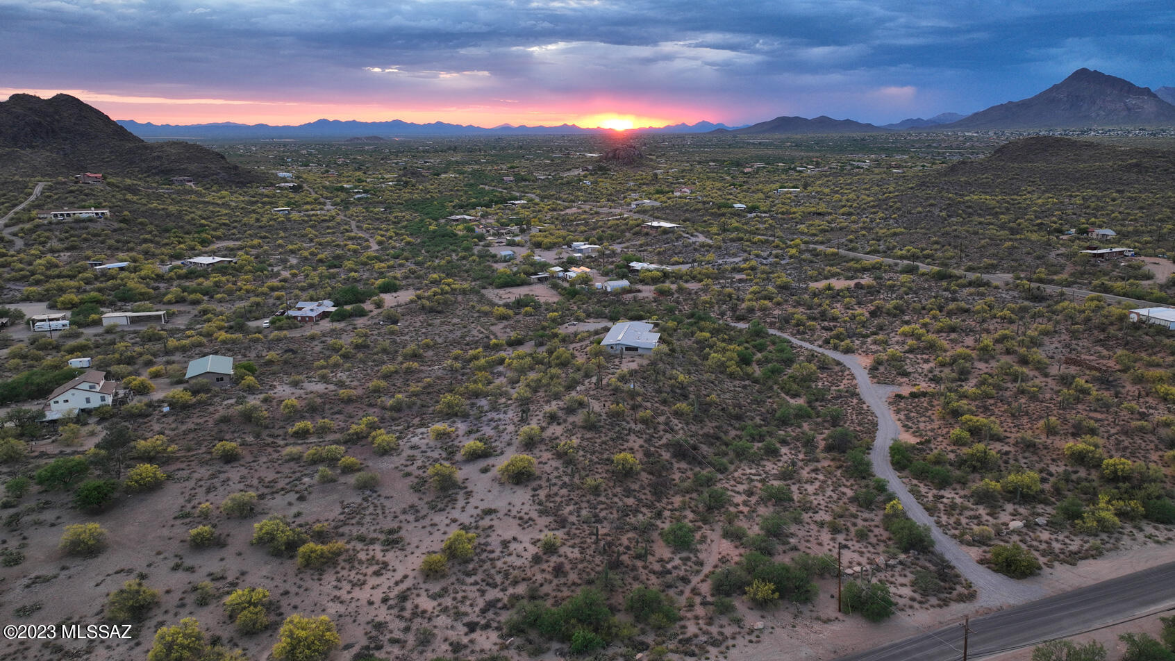 5450 South Caballo Road Tucson, AZ 85746 - Photo 34 of 40 Gallery Image 34