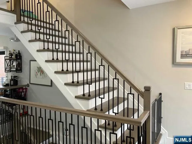 $5,050 | 78 West Edsall Boulevard, Unit 2, Palisades Park, NJ 07650