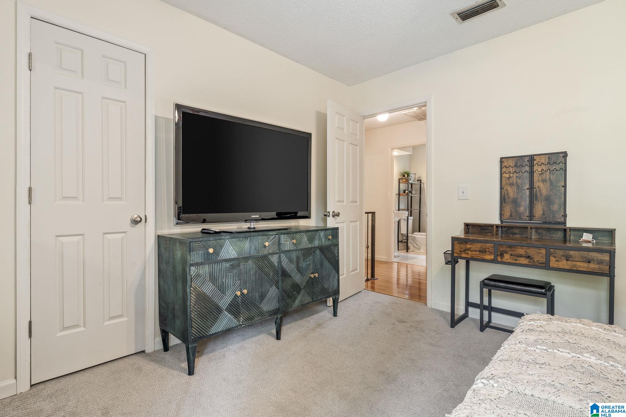 2000 Ridgetop Court Birmingham, AL 35244 - Photo 21 of 35 Gallery Image 21