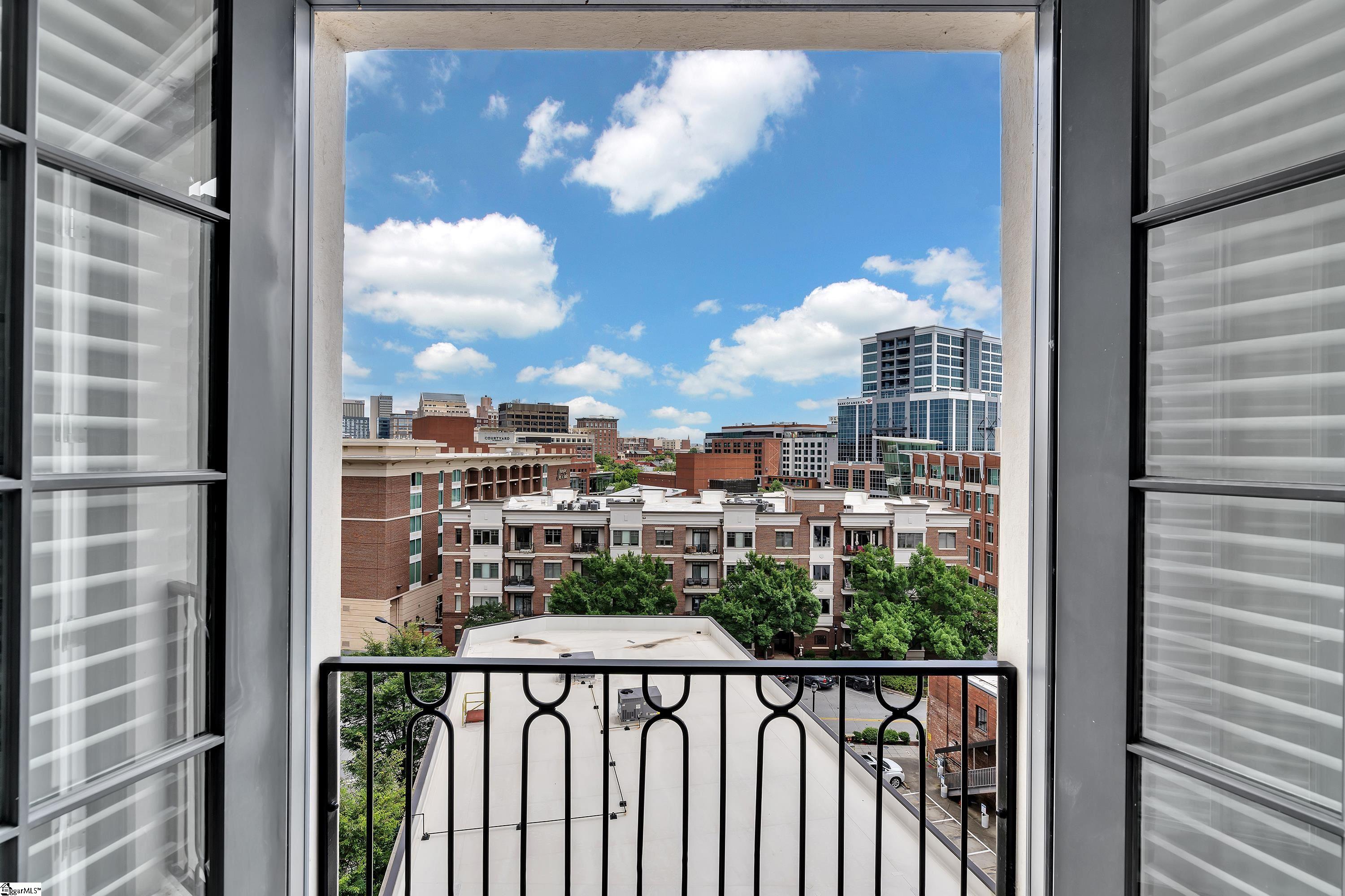 121 Rhett Street, Unit 502 Greenville, SC 29601 - Photo 15 of 26 Gallery Image 15