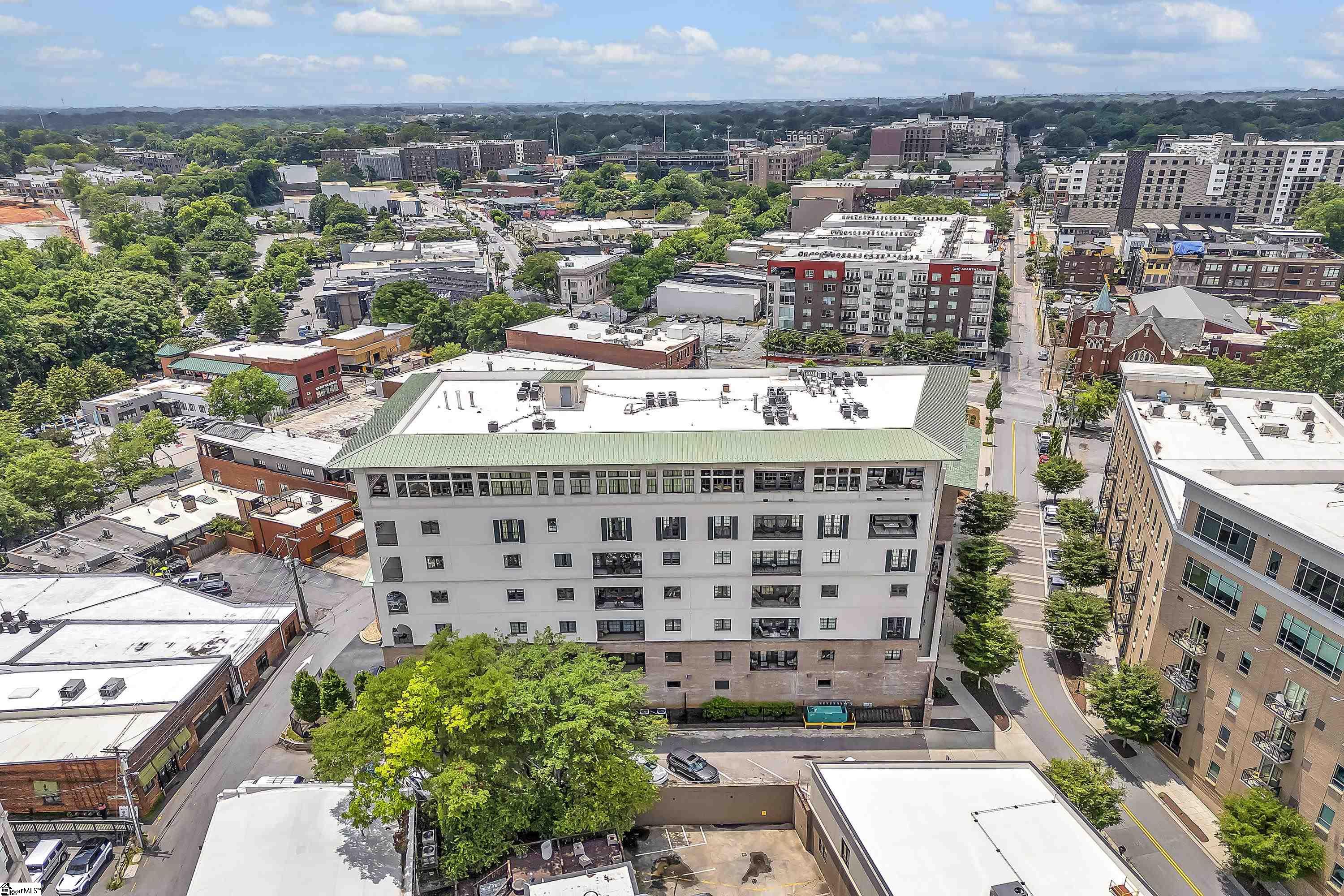 121 Rhett Street, Unit 502 Greenville, SC 29601 - Photo 19 of 26 Gallery Image 19
