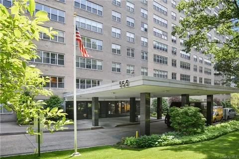 $429,000 | 555 Kappock Street, Unit 21T | Spuyten Duyvil