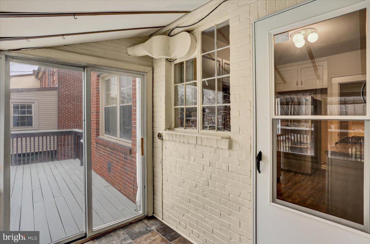 323 Sunset Road West Reading, PA 19611 - Photo 12 of 36