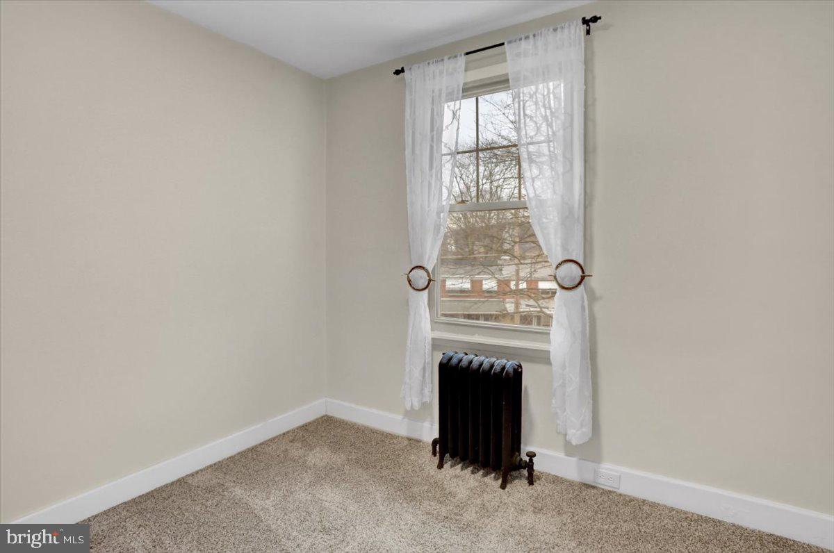 323 Sunset Road West Reading, PA 19611 - Photo 17 of 36