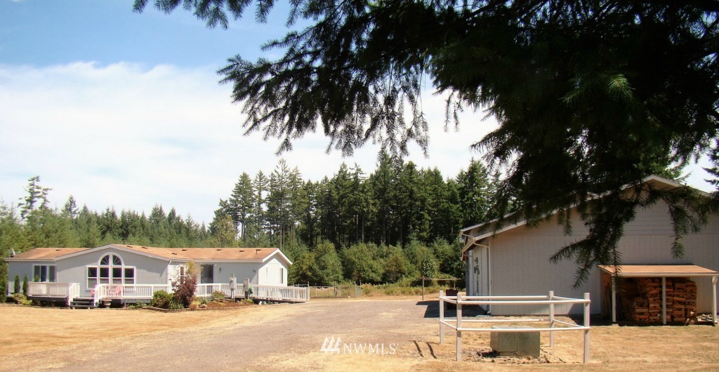 117 Monroe Road Winlock, WA 98596 - Photo 1 of 25