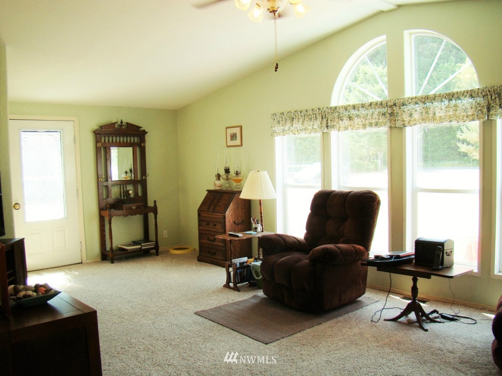 117 Monroe Road Winlock, WA 98596 - Photo 7 of 25